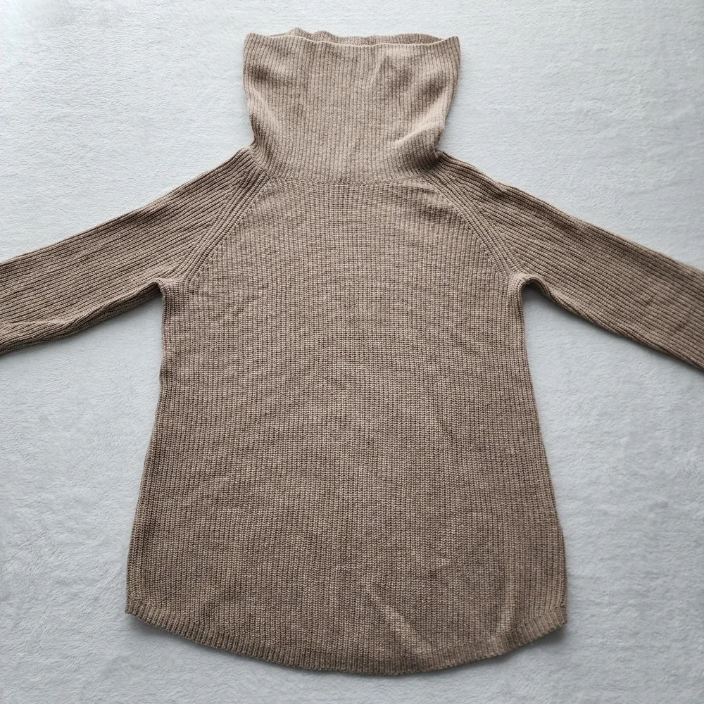 Tahari Cowl Neck Sweater Womens Small Merino Wool Blend Rib Knit Tunic Luxury - Picture 10 of 16